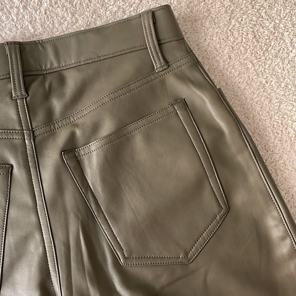 Abercrombie Leather 90s Straight High Rise Pants - Picture 3 of 4